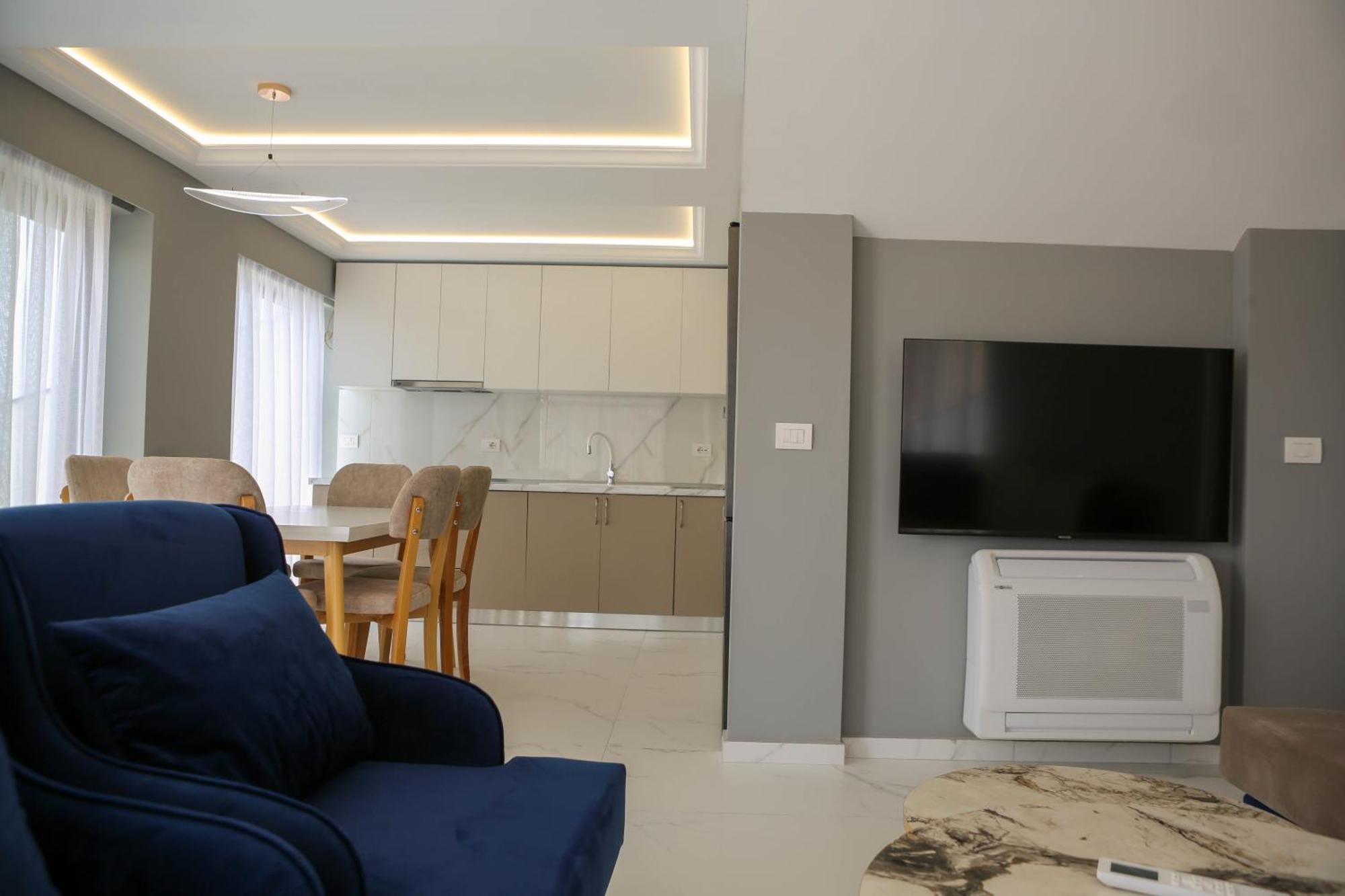 Matias Apartments Sarandë エクステリア 写真