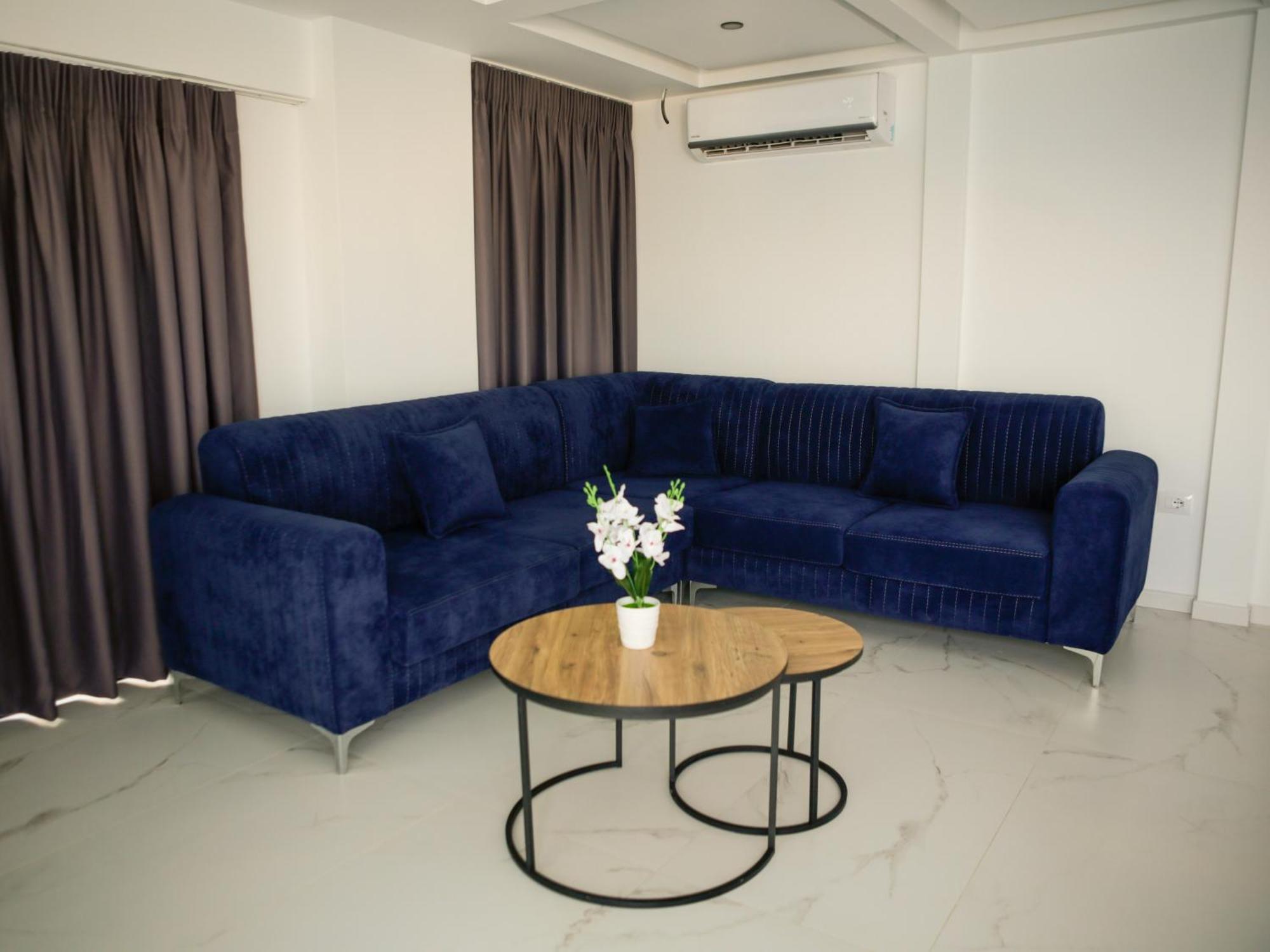 Matias Apartments Sarandë エクステリア 写真